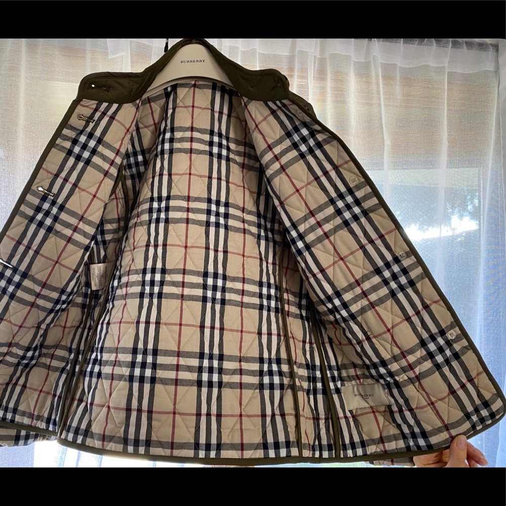 Burberry London Quilted Jacket - Picture 3 of 8